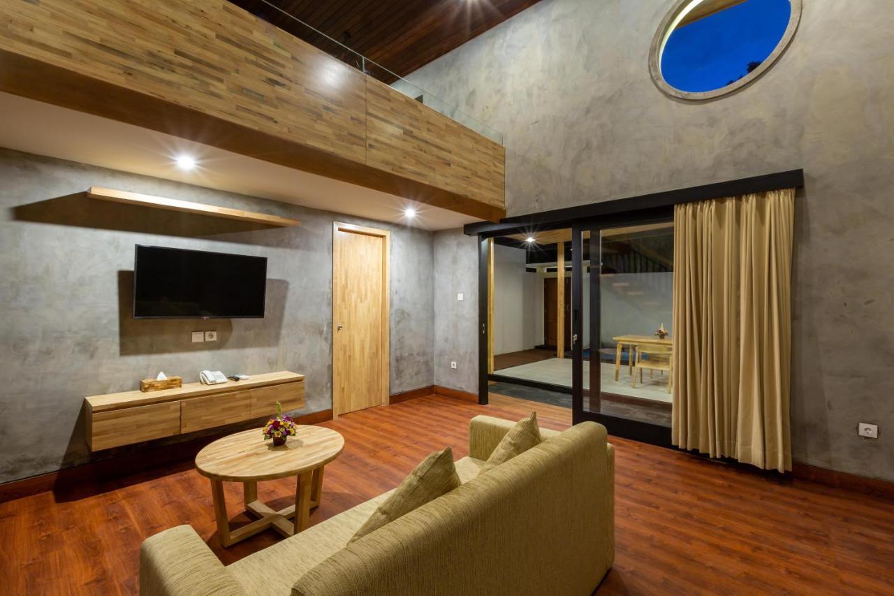 Paisa Villa Seminyak Luaran gambar